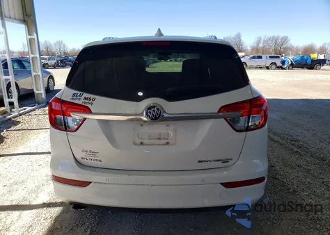 2018 Buick Envision Essence z USA, uszkodzony, nr VIN LRBFX2SA9JD000854